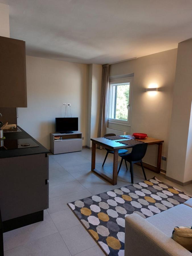 The 6 Apartments Rimini Eksteriør bilde